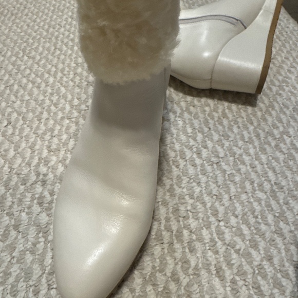 Cecilia New York shearling leather off white fur size 8 NWOB - Picture 6 of 6